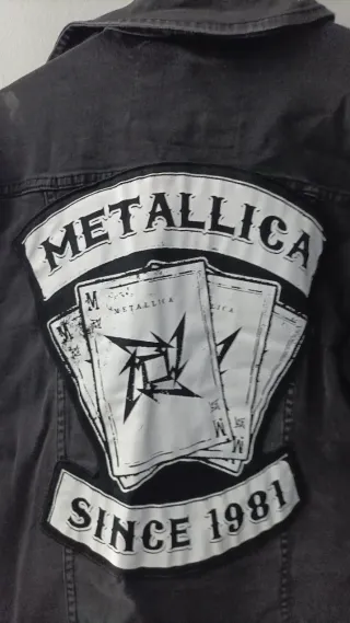 Cazadora vaquera Metallica Negra