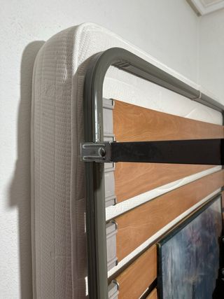 2 Colchones 135 cm y 140 y somier