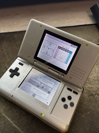 Nintendo DS Fat + Pokémon Mundo Misterioso