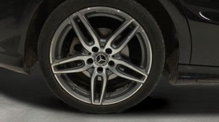 Mercedes-Benz CLA 180 90 kW (122 CV)