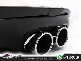 DIFUSOR TRASERO CON COLAS CROMO MERCEDES CLASE C KOMBI/SEDAN W205 NEGRO BRILLO