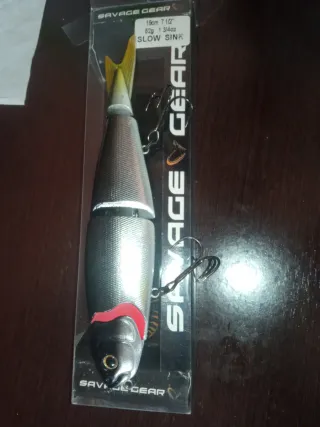 Caña de pescar y carrete para swimbait