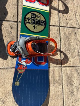 Tabla Snow Salomon arnie5000 con fijaciones.