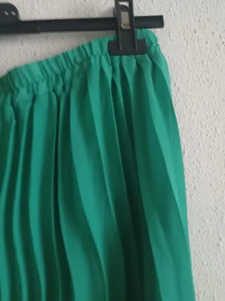 FALDA PLISADA TALLA X / XL