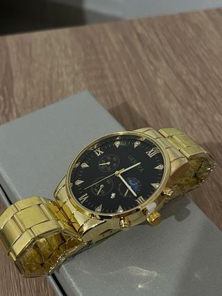 Reloj GENEVA Dorado y Negro