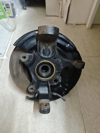 Buje Mangueta Delantera Izquierda SsangYong