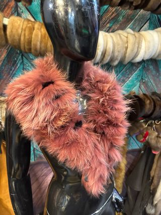 Collo pelliccia rosso / nero