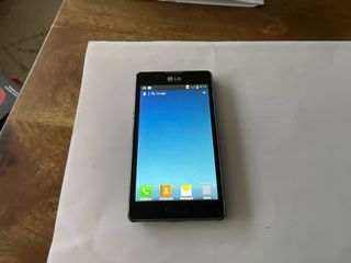 Móvil LG P710 Negro