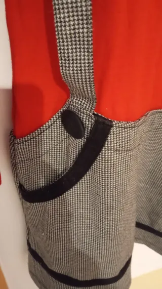 Vestido corto Kling rojo y gris