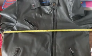 Cazadora Piel marca El Corte Inglés Verde T.XL