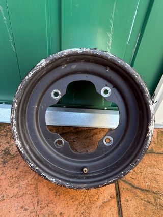 Llanta delantera quad