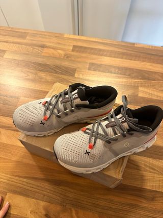 Nuove scarpe da running Cloud X da donna On Running