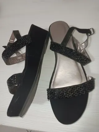 Sandali neri con strass