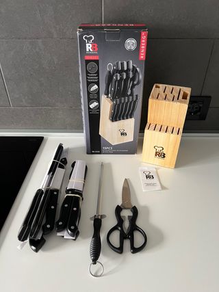 Set Coltelli Renberg 15 Pezzi con ceppo in legno