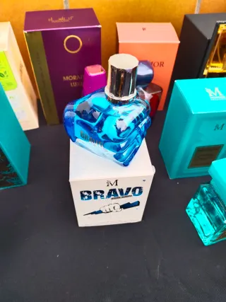 Perfume Rojo y Dorado