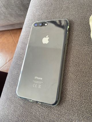 iPhone 8 Plus