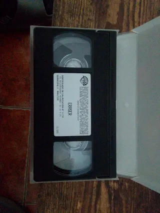 Película VHS ERASER