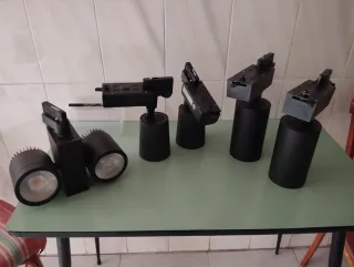 Lote de focos de railes Iluminación LED Negros