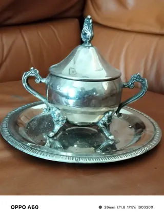 Zuccheriera in peltro con piatto