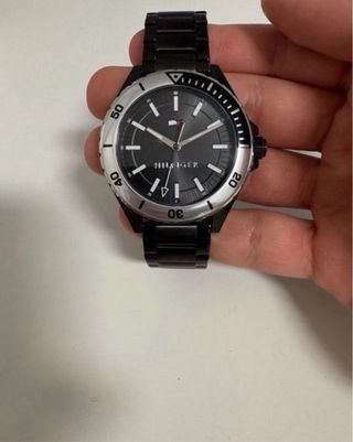 Reloj Tommy Hilfiger Negro y Plateado