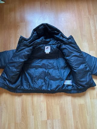 Chaqueta tipo Puffer Nike Azul Talla M nueva!