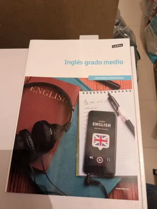 Libro Inglés Grado Medio Ilerna
