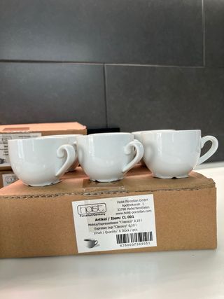 6 Tazzine da Caffè in Porcellana Bianca “Nuove”