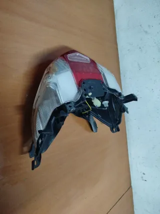 Piloto Trasero Yamaha N-MAX 125 (16-17)