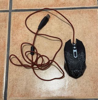 Ratón Trust USB Negro y Rojo