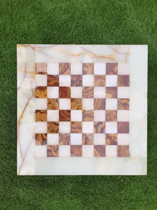 Tablero de ajedrez de ágata y ónix