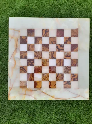 Tablero de ajedrez de ágata y ónix