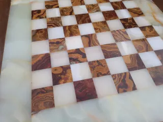 Tablero de ajedrez de ágata y ónix