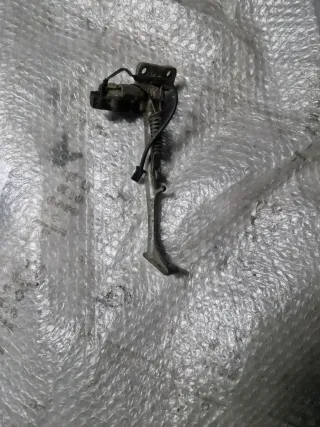 Pata lateral Kawasaki ZZR 600cc