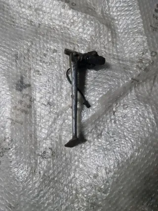 Pata lateral Kawasaki ZZR 600cc