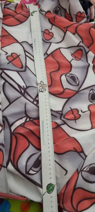 Gabardina larga forrada estampado abstracto