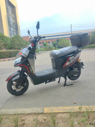 Moto Eléctrica L7 200km Autonomía