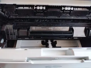 Impresora HP Láser Pro M15w Blanca