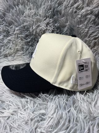 Gorra New Era 9Forty A Frame Los Angeles world ser