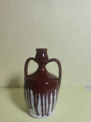 Brocca in ceramica pugliese vintage 16 cm