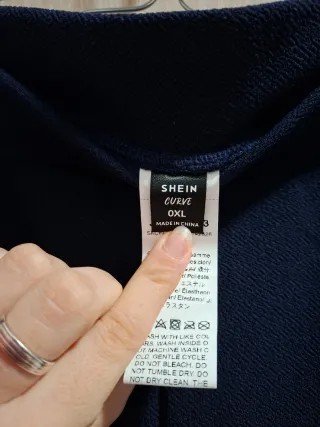 Pantalón Azul Marino con Perlas Laterales