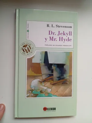 Libros de distintos géneros en mejor y peor estado