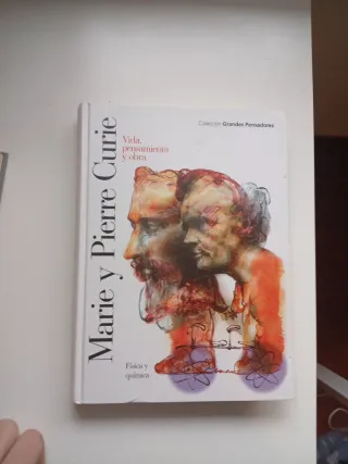 Libros de distintos géneros en mejor y peor estado