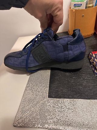 Scarpe Fendi blu navy