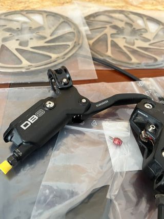 Frenos Sram DB8 4 pistones