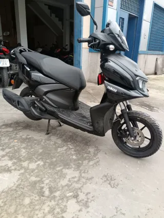 Yamaha Ray 125 ZR Scooter Año 2025. Solo 3200 km