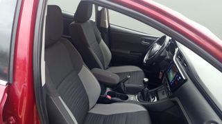 Toyota Auris 120T Active 85 kW (116 CV)