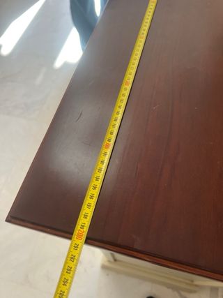 Mueble aparador madera y cristal