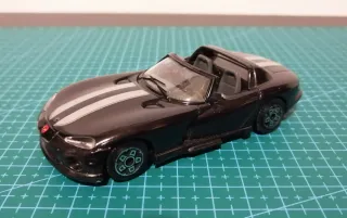 Set 2 modellini auto Viper e Alfa Romeo 156