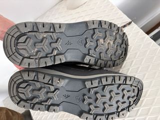 Botas de montaña Quechua beige y marrón