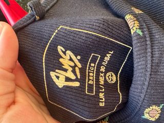 Camiseta tirantes negra girasoles amarillos